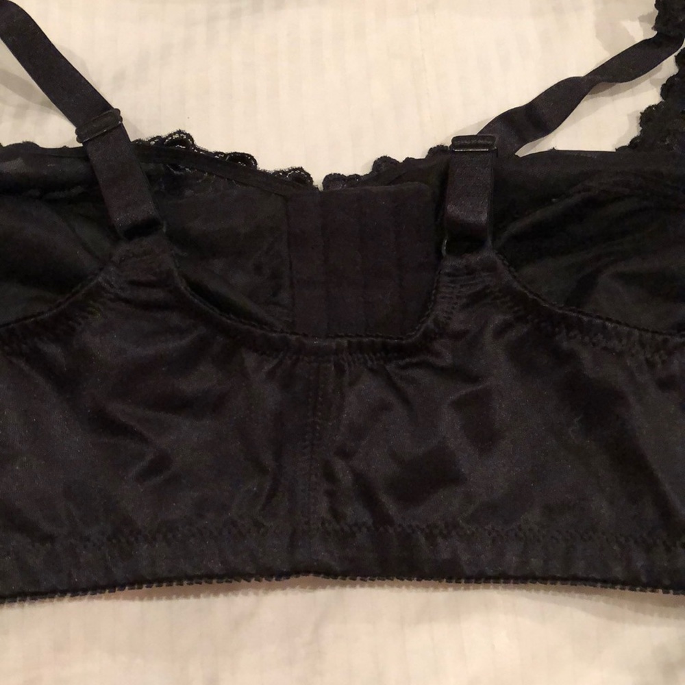 Bra - Picture 2 of 4